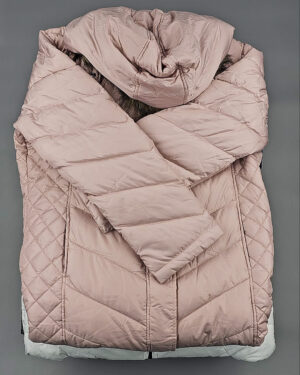 Купить Верхняя одежда женская CAN 104#15 кг, ЛОТ СТ-9349 оптом в Петропавловске-Камчатском и Камчатском крае