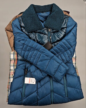 Купить Верхняя одежда женская CAN 104#15 кг, ЛОТ СТ-9352 оптом в Петропавловске-Камчатском и Камчатском крае