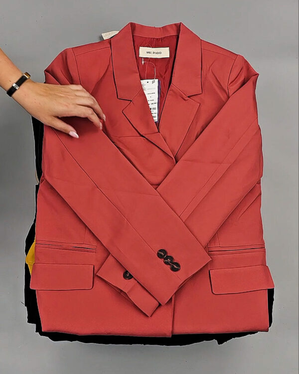 Фотография  166 - Жакеты Корея 085#10 кг оптом в Петропавловске-Камчатском и Камчатском крае