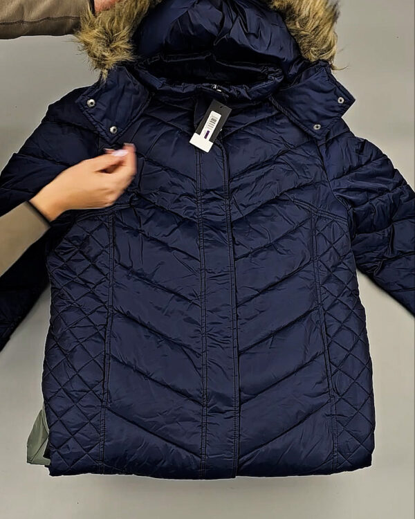 Фотография  873 - Верхняя одежда женская CAN 104#15 кг, ЛОТ СТ-9349 оптом в Петропавловске-Камчатском и Камчатском крае