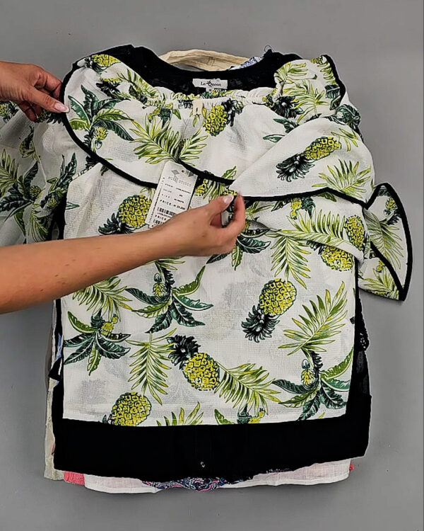 Фотография  767 - Блузки Корея 085#5 кг, ЛОТ СТ-9220 оптом в Петропавловске-Камчатском и Камчатском крае