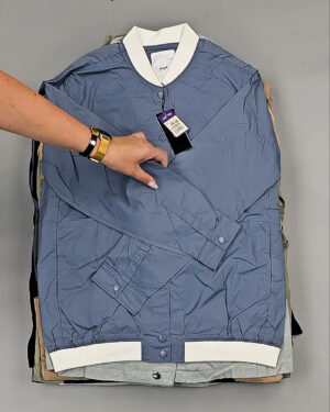 Фотография  616 - Ветровки жен Корея 085#7 кг, ЛОТ № СТ-9244 оптом в Петропавловске-Камчатском и Камчатском крае