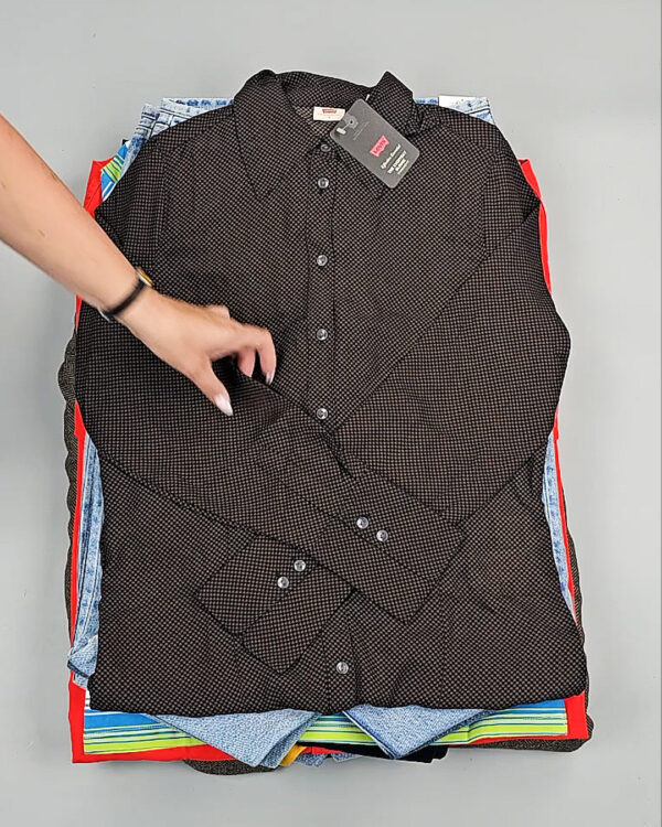 Фотография  981 - Levis mix SW 03#10 кг, ЛОТ СТ-9170 оптом в Петропавловске-Камчатском и Камчатском крае