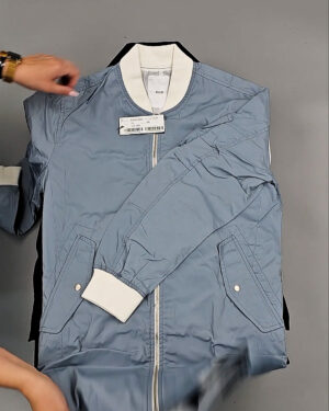 Фотография 877 - Верхняя одежда Корея 085#15 кг, ЛОТ № СТ-9246 оптом в Петропавловске-Камчатском и Камчатском крае