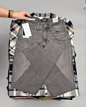 Фотография  199 - Мужской зимний микс JACK JONES, 20 кг, ЛОТ № СТ-9265 оптом в Петропавловске-Камчатском и Камчатском крае