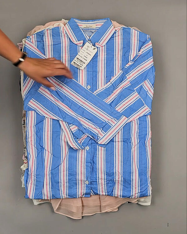 Фотография  925 - Блузки Корея 085#5 кг, ЛОТ СТ-9217 оптом в Петропавловске-Камчатском и Камчатском крае