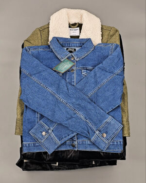 Купить Ветровки женские CAN 104#11,5 кг, ЛОТ СТ-9402 оптом в Петропавловске-Камчатском и Камчатском крае