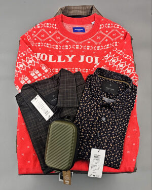 Купить Мужской зимний микс JACK JONES, 20 кг, ЛОТ № СТ-9445 оптом в Петропавловске-Камчатском и Камчатском крае