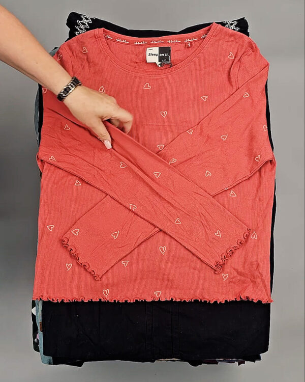 Фотография  548 - NEXT Winter Women mix#15 кг, ЛОТ СТ-9456 оптом в Петропавловске-Камчатском и Камчатском крае