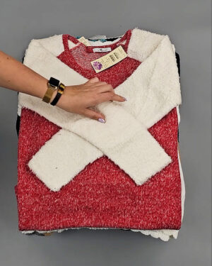 Купить Джемпера Корея 085#7 кг, ЛОТ СТ-9414 оптом в Петропавловске-Камчатском и Камчатском крае