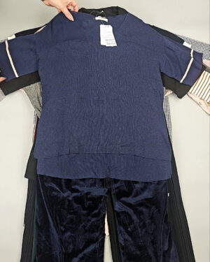 Купить Комплекты жен Корея 085#5 кг, ЛОТ СТ-9574 оптом в Петропавловске-Камчатском и Камчатском крае