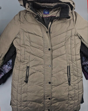 Фотография  450 - Куртки#25 кг, ЛОТ № СХ-0169 оптом в Петропавловске-Камчатском и Камчатском крае