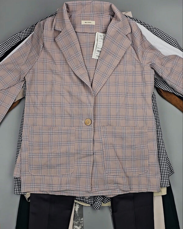 Фотография  693 - Комплекты жен Корея 085#5 кг оптом в Петропавловске-Камчатском и Камчатском крае