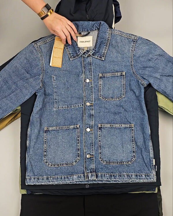 Фотография  649 - Ветровки BLEND HE + 075#10,3 кг, ЛОТ СТ-9570 оптом в Петропавловске-Камчатском и Камчатском крае