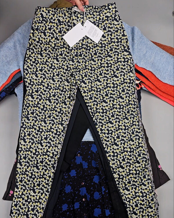 Фотография  459 - ICHI Winter mix 104#15 кг, ЛОТ СТ-9594 оптом в Петропавловске-Камчатском и Камчатском крае