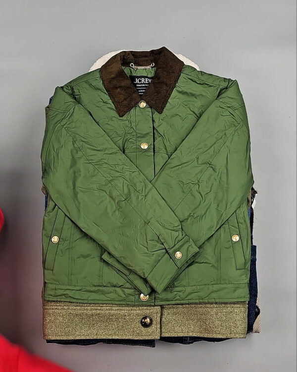 Фотография  796 - Ветровки женские CAN 104#12,7 кг, ЛОТ СТ-9405 оптом в Петропавловске-Камчатском и Камчатском крае