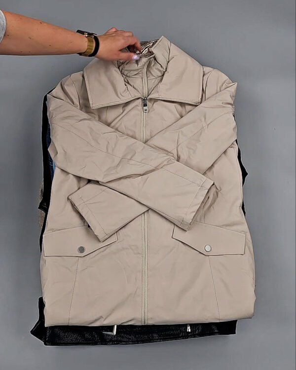 Фотография  796 - Ветровки женские CAN 104#11,5 кг, ЛОТ СТ-9402 оптом в Петропавловске-Камчатском и Камчатском крае