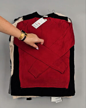 Фотография  635 - Джемпера Корея 085#7 кг, ЛОТ СТ-9415 оптом в Петропавловске-Камчатском и Камчатском крае