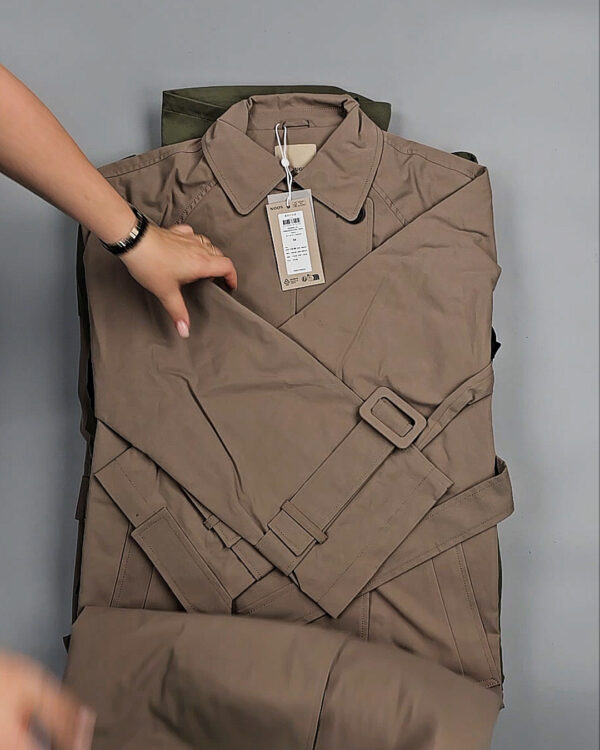 Фотография  728 - Ветровки Bestseller 045#10 кг, ЛОТ СТ-9410 оптом в Петропавловске-Камчатском и Камчатском крае