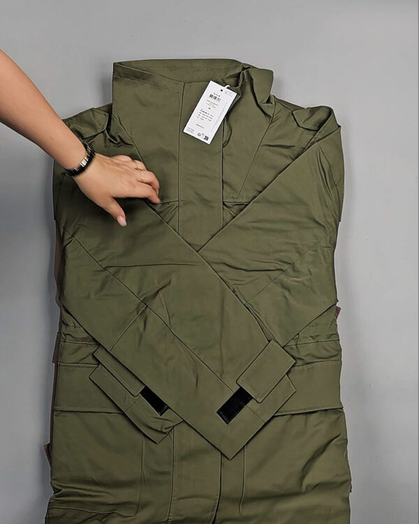 Фотография  686 - Ветровки Bestseller 045#10 кг, ЛОТ СТ-9410 оптом в Петропавловске-Камчатском и Камчатском крае