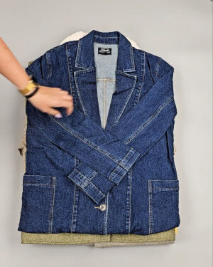 Фотография  364 - Ветровки женские CAN 104#12,5 кг, ЛОТ СТ-9404 оптом в Петропавловске-Камчатском и Камчатском крае