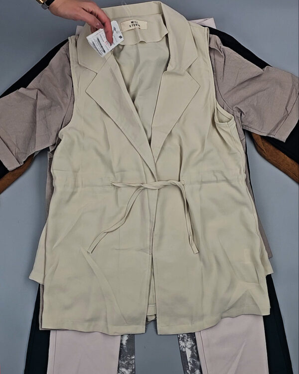 Фотография  593 - Комплекты жен Корея 085#5 кг оптом в Петропавловске-Камчатском и Камчатском крае