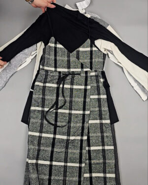 Фотография  329 - Комплекты жен Корея 085#5 кг, ЛОТ СТ-9572 оптом в Петропавловске-Камчатском и Камчатском крае