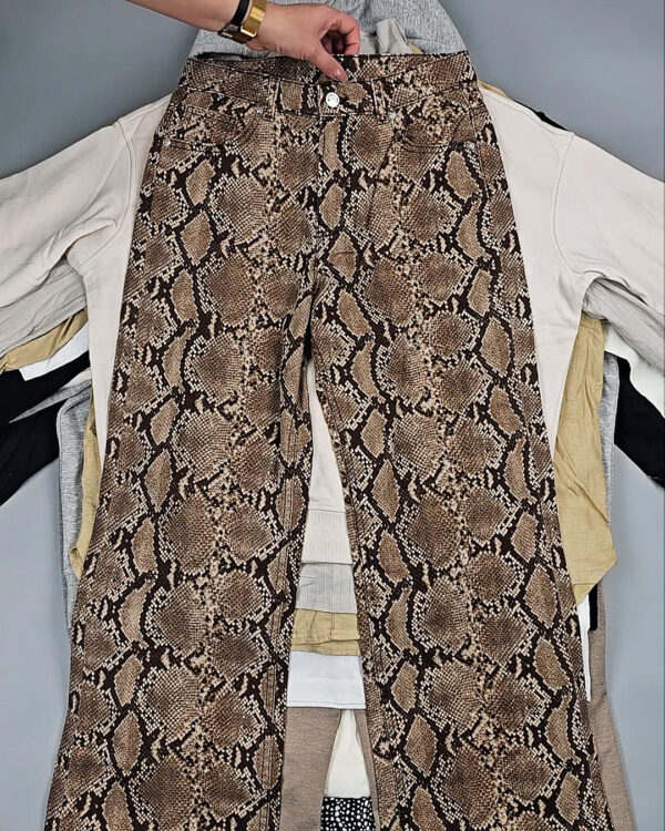 Фотография  241 - H&M A/W Women mix 095#15 кг, ЛОТ № СТ-9546 оптом в Петропавловске-Камчатском и Камчатском крае