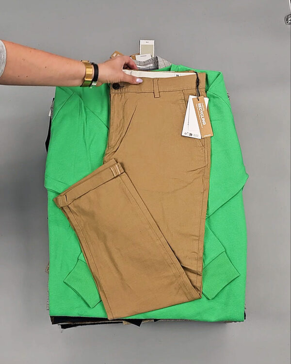 Фотография  201 - Мужской зимний микс JACK JONES, 20 кг, ЛОТ № СТ-9445 оптом в Петропавловске-Камчатском и Камчатском крае