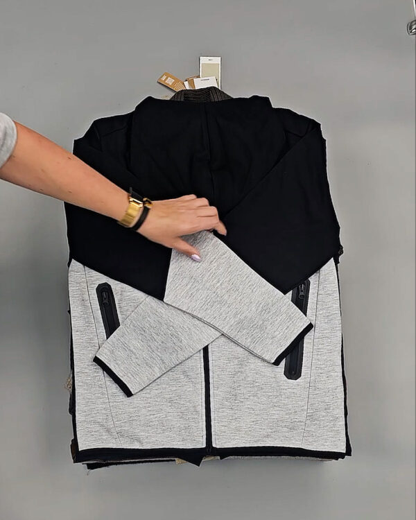 Фотография  921 - Мужской зимний микс JACK JONES, 20 кг, ЛОТ № СТ-9445 оптом в Петропавловске-Камчатском и Камчатском крае