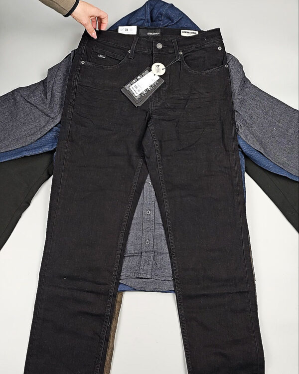 Фотография  899 - Мужской зимний микс Blend He, 20 кг, ЛОТ № СТ-9521 оптом в Петропавловске-Камчатском и Камчатском крае