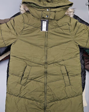 Купить Куртки BESTSELLER зима 045#10 кг, ЛОТ СТ-9827 оптом в Петропавловске-Камчатском и Камчатском крае