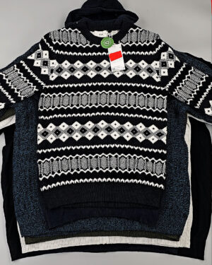 Купить Джемпера мужские C&A 025#7,6 кг, ЛОТ СТ-10006 оптом в Петропавловске-Камчатском и Камчатском крае