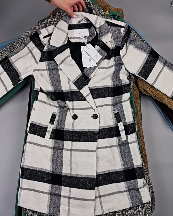 Фотография  700 - Пальто Bestseller 045#10 кг оптом в Петропавловске-Камчатском и Камчатском крае