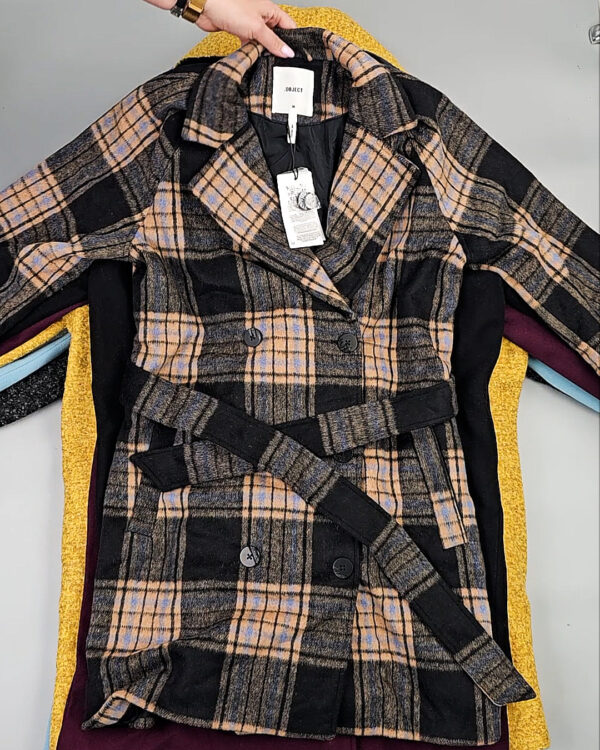 Фотография  435 - Пальто Bestseller 104#10 кг оптом в Петропавловске-Камчатском и Камчатском крае