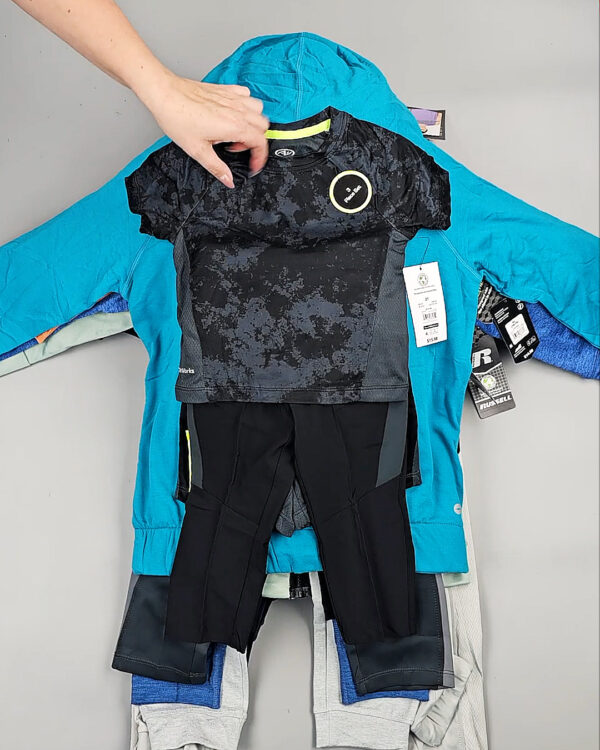 Фотография  106 - Спортивные костюмы дети CAN#6 кг, ЛОТ СТ-9739 оптом в Петропавловске-Камчатском и Камчатском крае