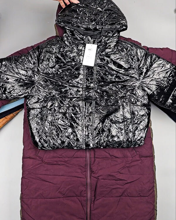 Фотография  898 - Верхняя одежда VILA 104#10 кг, ЛОТ СТ-9716 оптом в Петропавловске-Камчатском и Камчатском крае