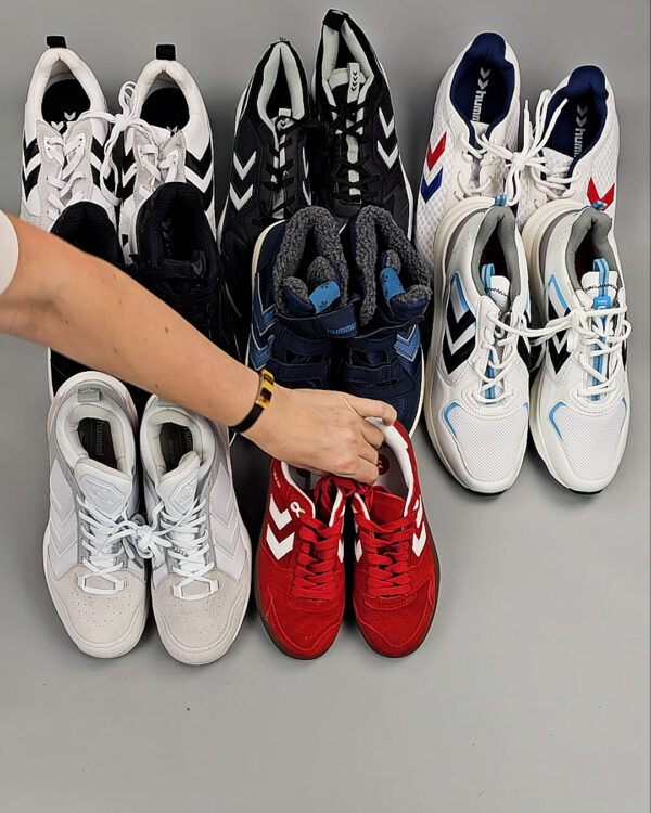 Фотография  907 - Кроссовки Hummel, 10 шт оптом в Петропавловске-Камчатском и Камчатском крае