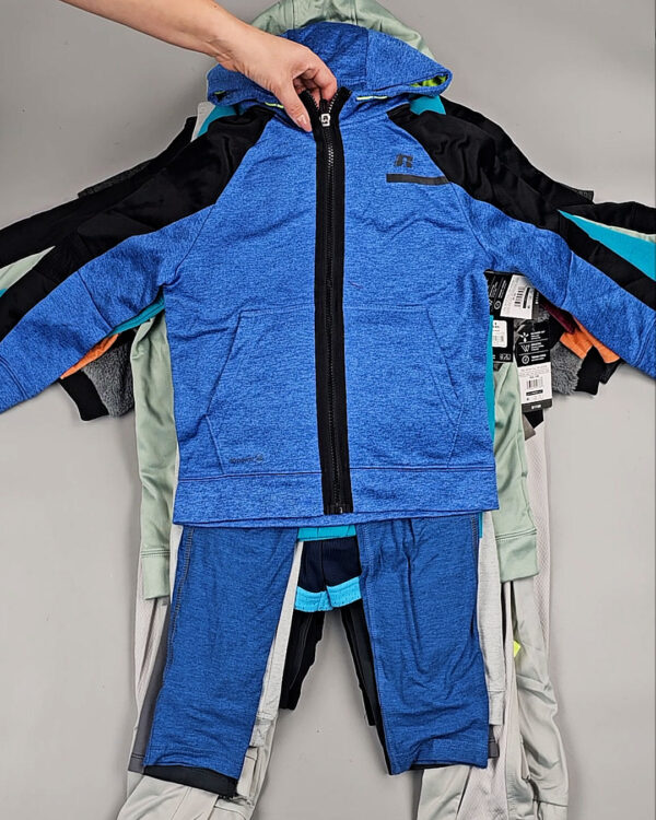 Фотография  135 - Спортивные костюмы дети CAN#6 кг, ЛОТ СТ-9738 оптом в Петропавловске-Камчатском и Камчатском крае