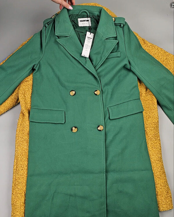 Фотография  803 - Пальто Bestseller 045#10 кг, ЛОТ СТ-9845 оптом в Петропавловске-Камчатском и Камчатском крае