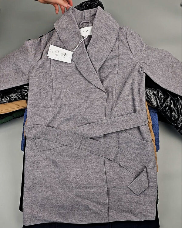 Фотография  411 - Верхняя одежда VILA#10,2 кг, ЛОТ СТ-9711 оптом в Петропавловске-Камчатском и Камчатском крае