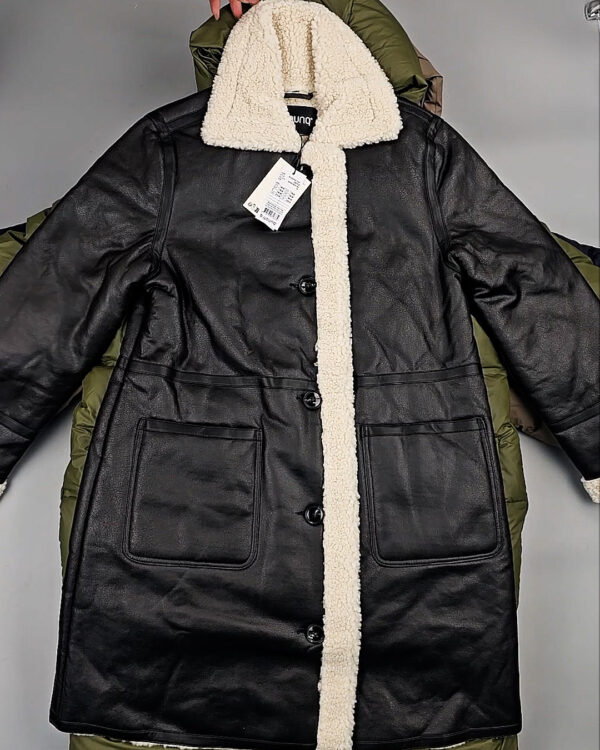 Фотография  369 - Верхняя одежда DK Company 075#10 кг,ЛОТ СТ-9721 оптом в Петропавловске-Камчатском и Камчатском крае