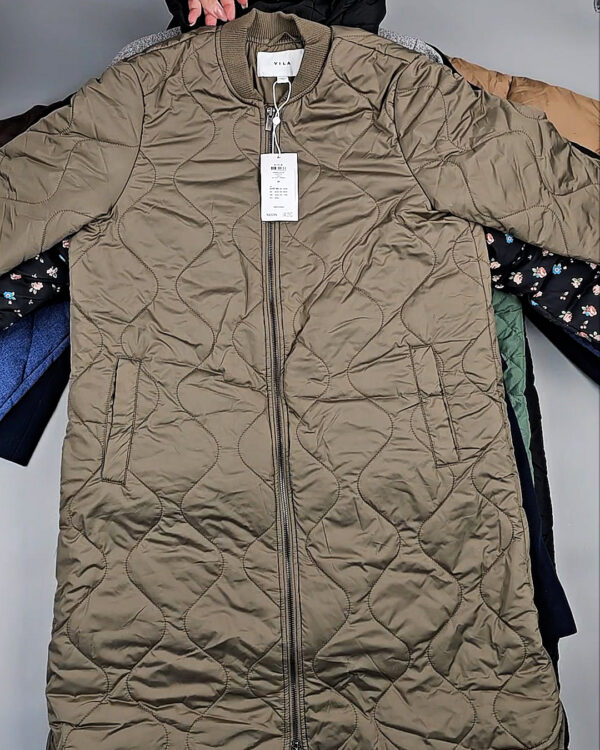 Фотография  604 - Верхняя одежда VILA#10,4 кг, ЛОТ СТ-9712 оптом в Петропавловске-Камчатском и Камчатском крае