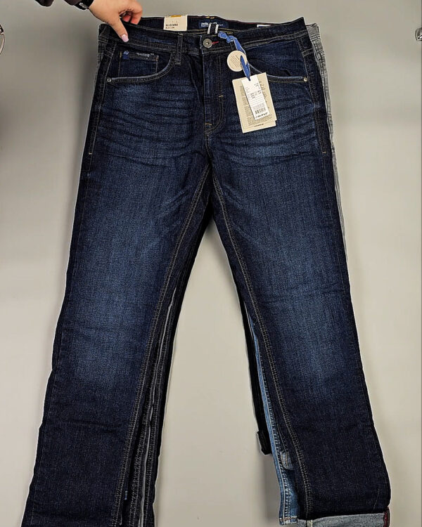 Фотография  492 - Джинсы BLEND HE 075#10 кг оптом в Петропавловске-Камчатском и Камчатском крае