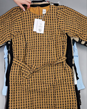 Фотография  723 - DK, Bestseller + Winter mix#15 кг, ЛОТ СТ-9957 оптом в Петропавловске-Камчатском и Камчатском крае