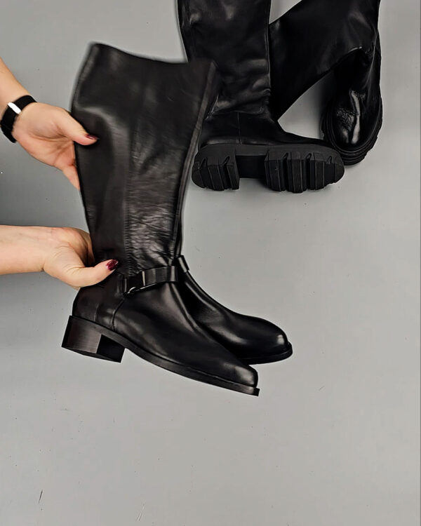 Фотография  691 - Сапоги Италия #7 шт, ЛОТ СТ-9682 оптом в Петропавловске-Камчатском и Камчатском крае