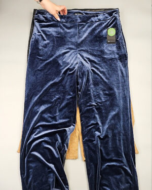 Фотография  361 - Брюки женские зима C&A 025#10 кг, ЛОТ СТ-9907 оптом в Петропавловске-Камчатском и Камчатском крае