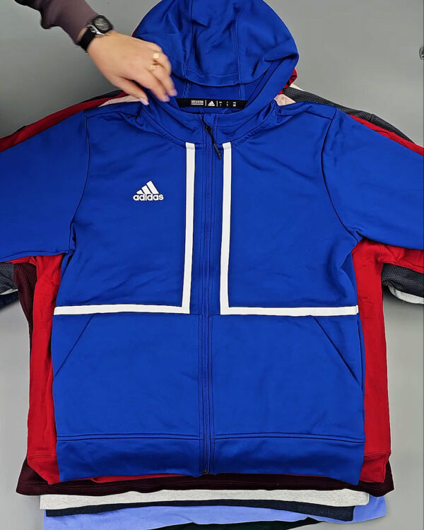 Фотография  586 - Толстовки (SWEAT TOPS Extra)#20 кг, ЛОТ СХ-0248 оптом в Петропавловске-Камчатском и Камчатском крае