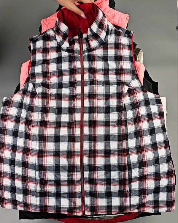 Фотография  460 - Жилеты м/ж (SKI Vest)#20 кг, ЛОТ СХ-0243 оптом в Петропавловске-Камчатском и Камчатском крае