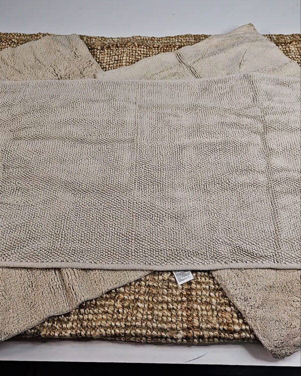 Фотография  854 - Предметы домашнего обихода H&M, 25 кг, ЛОТ СТ-9898 оптом в Петропавловске-Камчатском и Камчатском крае